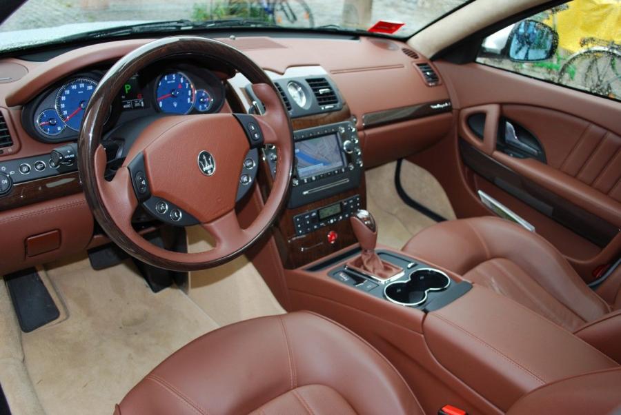  Maserati Quattroporte S 2008 года  (фото 18 из 97)